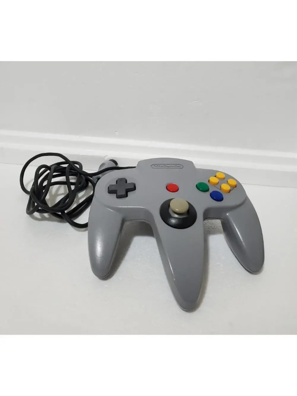 Nintendo 64 N64 Original Gray Controller OEM Not Tested  – Clean With Grip Used